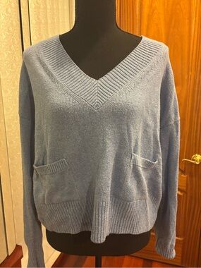 Banana Republic Light Blue V-Neck Pocket Sweater